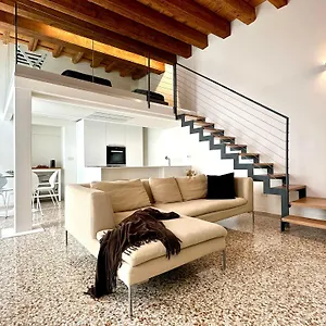  Apartment Sebastiano
